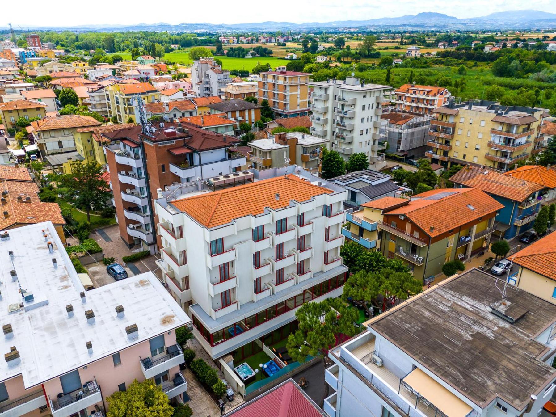 Hotel Nobel Rimini Extérieur photo